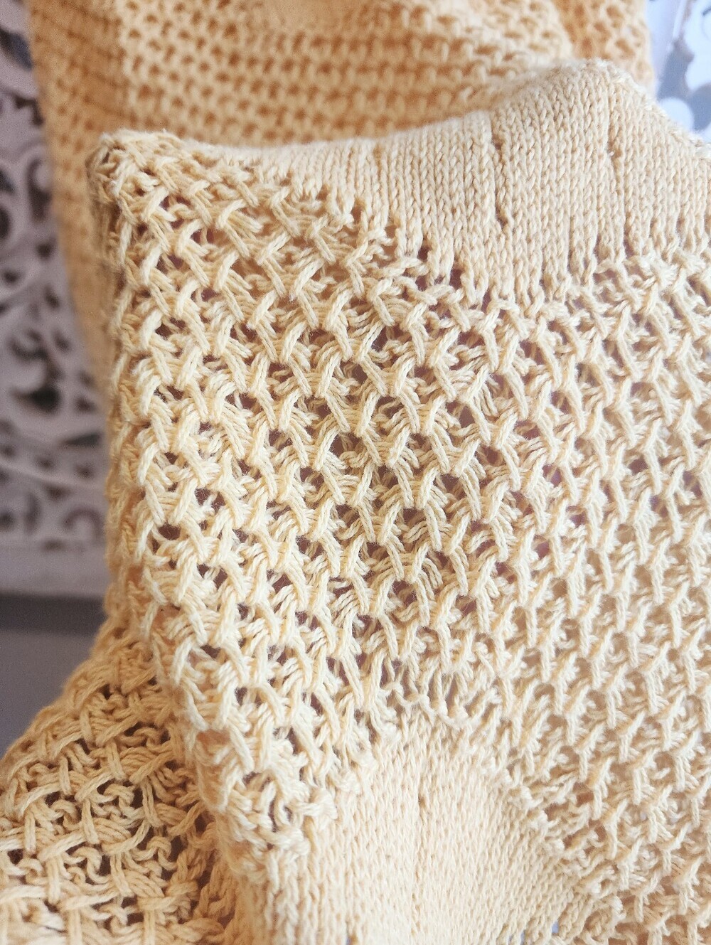 FREE PEOPLE MYKONOS MINI KNITTED CROCHET YELLOW COVER-UP SIZE LARGE - Picture 10 of 16